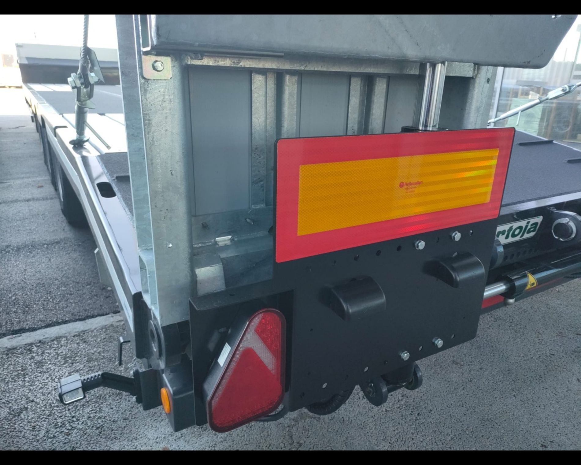 Altri marchi SEMIRIMORCHIO BERTOJA A TRE ASSI - AUTO INDUSTRIALE BERGAMASCA