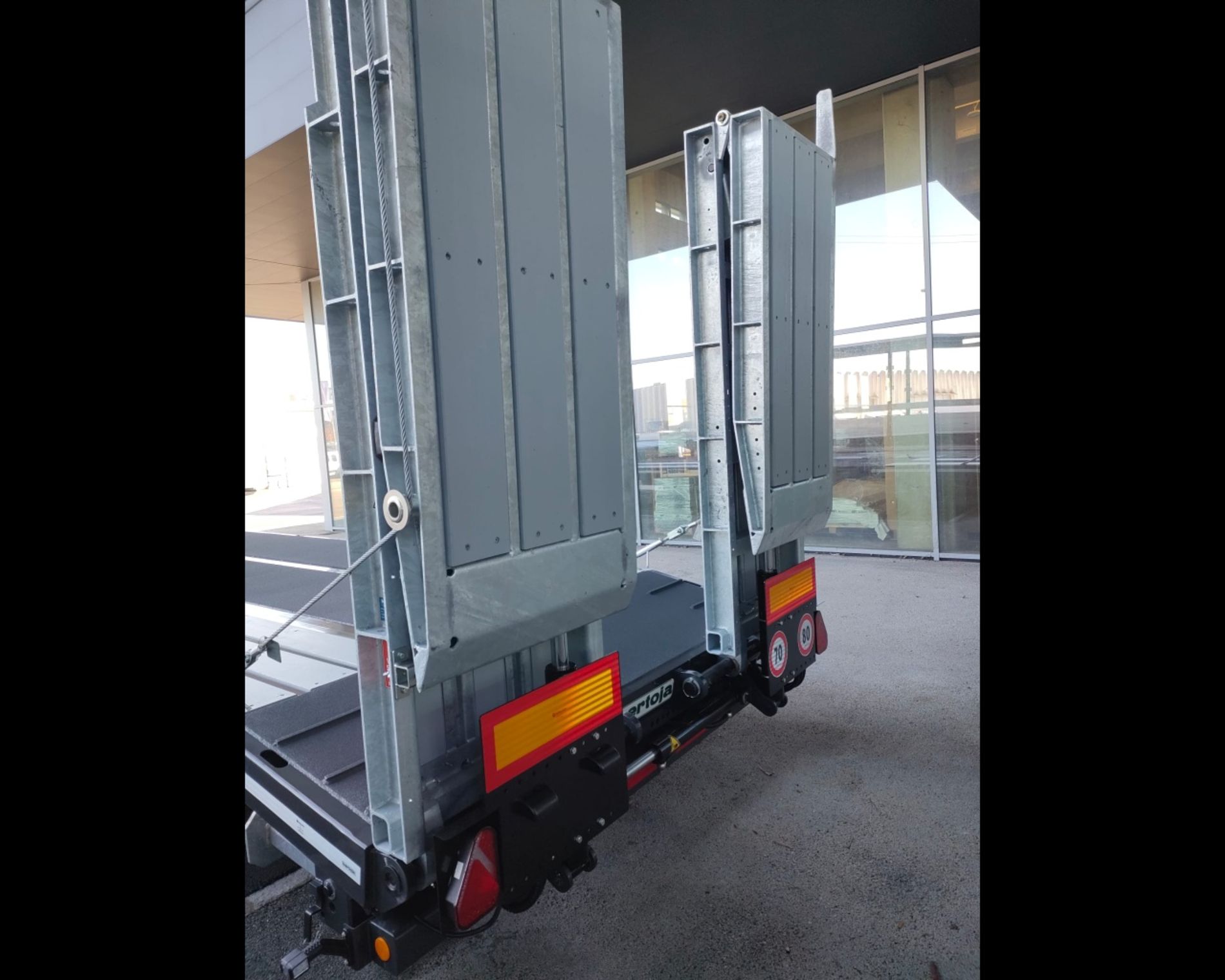 Altri marchi SEMIRIMORCHIO BERTOJA A TRE ASSI - AUTO INDUSTRIALE BERGAMASCA