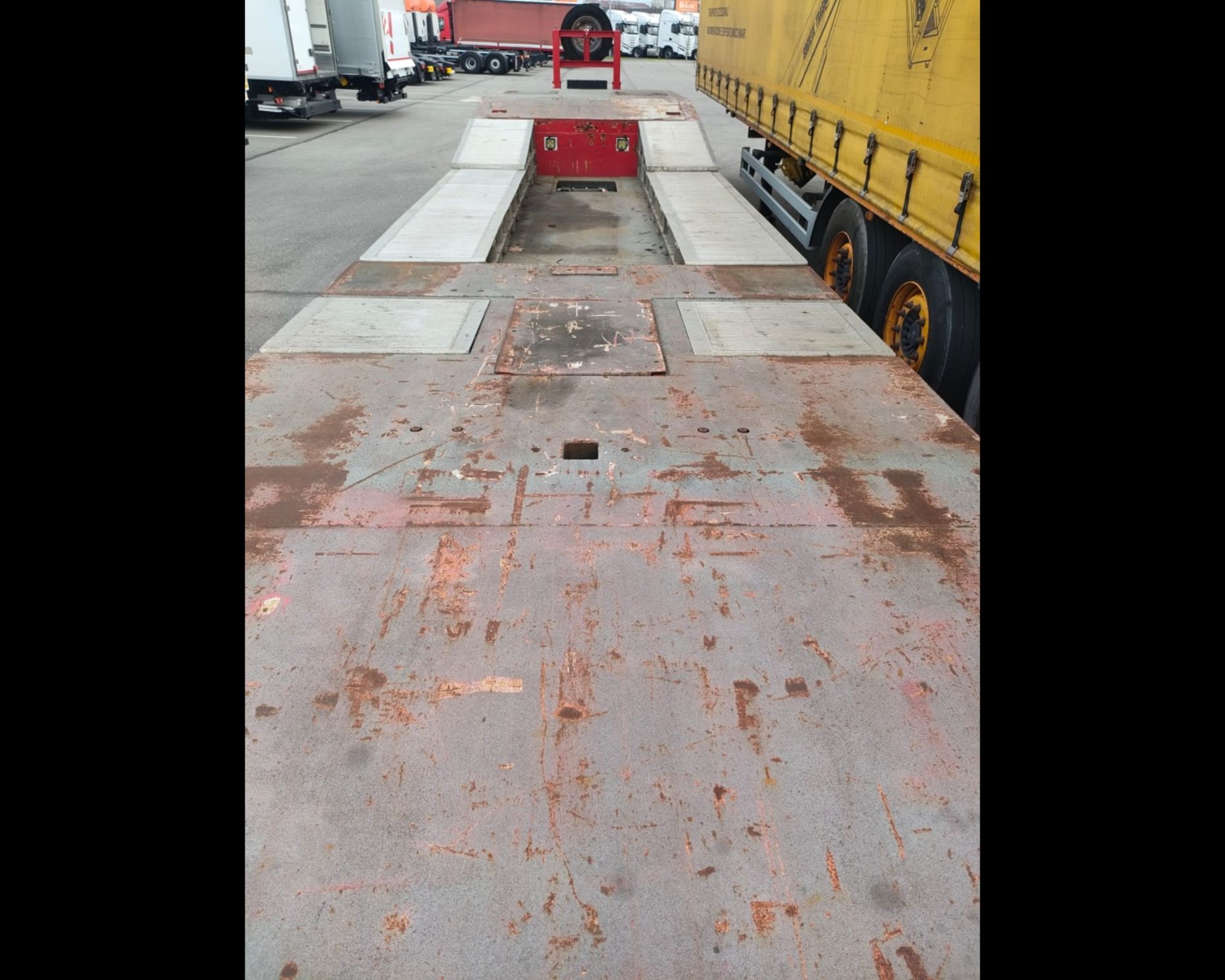 Altri marchi SEMIRIMORCHIO BERTOJA MOD. S31 - AUTO INDUSTRIALE BERGAMASCA