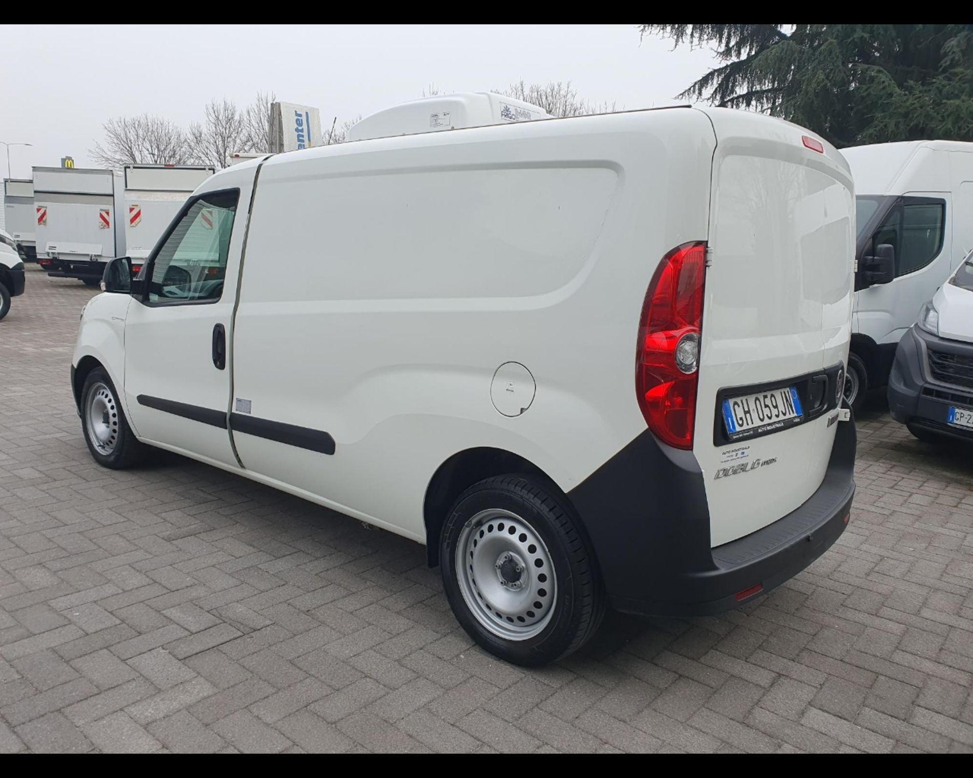 FIAT DOBLO' MAXI ISOTERMICO - AUTO INDUSTRIALE BERGAMASCA