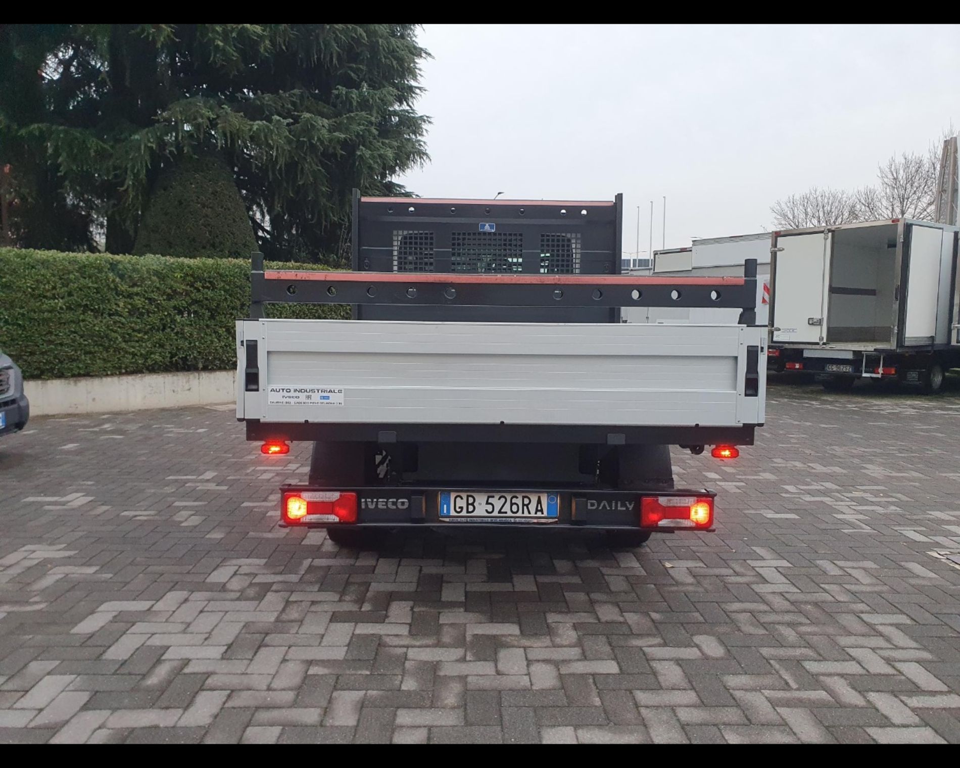 IVECO IVECO DAILY 35S12 DOPPIA CABINA e CASSONE FISSO - AUTO INDUSTRIALE BERGAMASCA