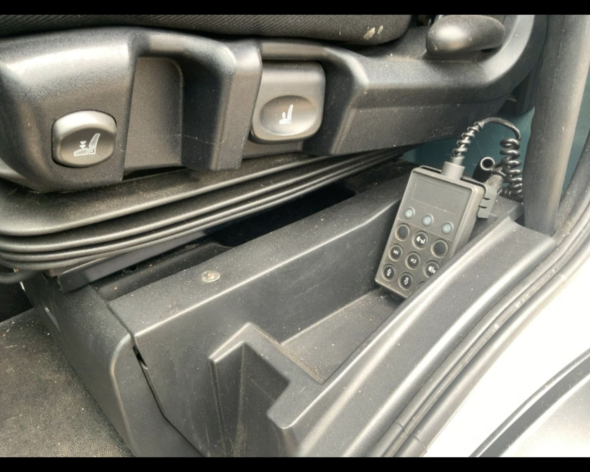 IVECO EUROCARGO ML 140 E 28/P CELLA ISOTERMICA CON SPONDA RETRATTILE  - AUTO INDUSTRIALE BERGAMASCA