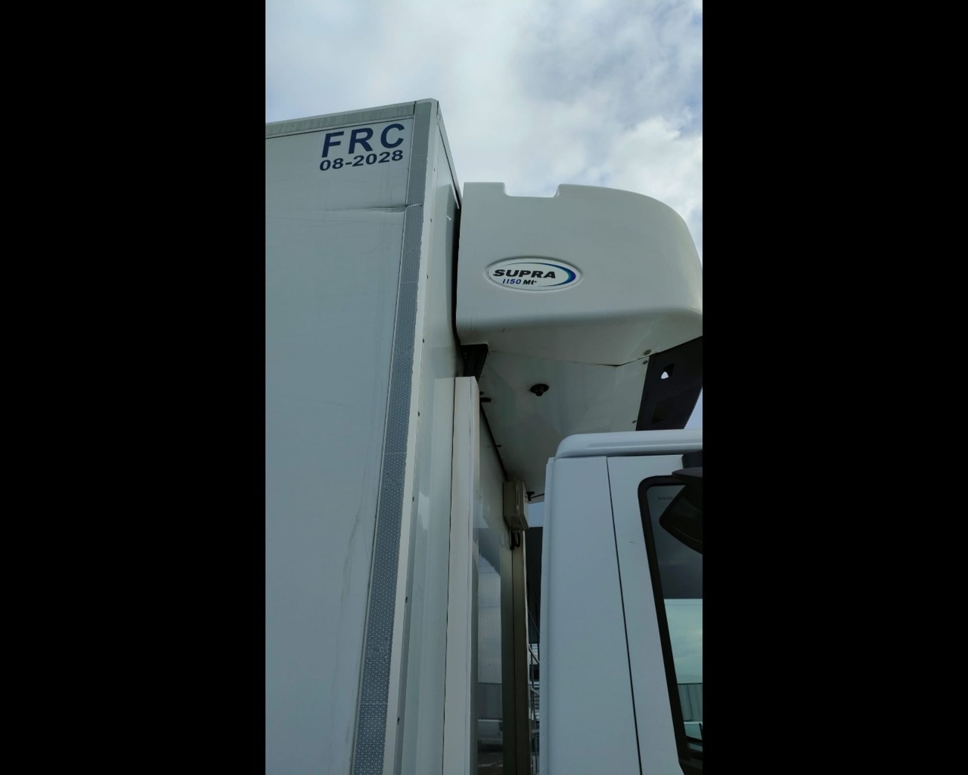 IVECO EUROCARGO ML 140 E 28/P CELLA ISOTERMICA CON SPONDA RETRATTILE  - AUTO INDUSTRIALE BERGAMASCA