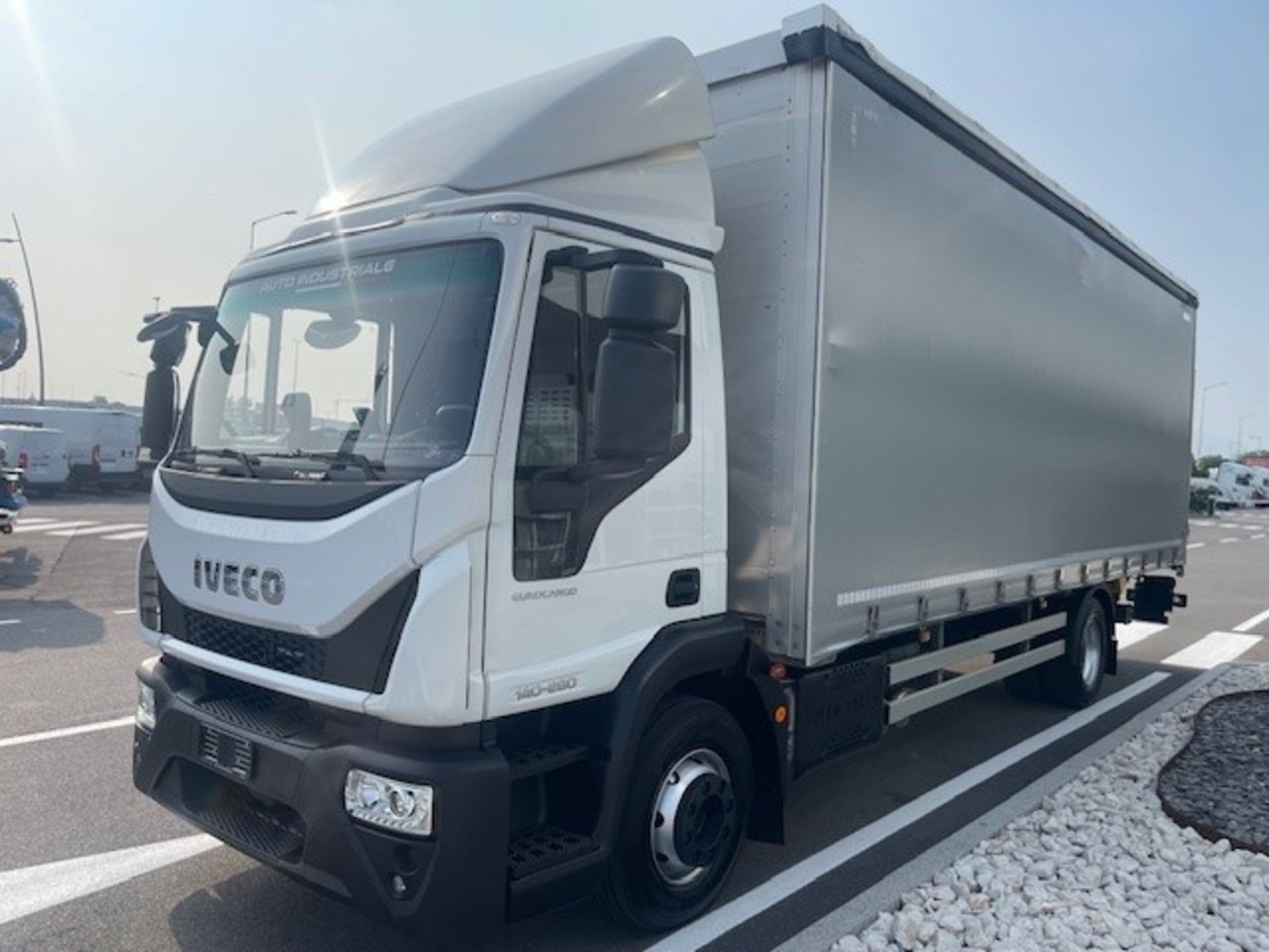 IVECO EUROCARGO ML140E28 P CENTINA FRANCESA +SPONDA BATTUTA15Q - AUTO INDUSTRIALE BERGAMASCA