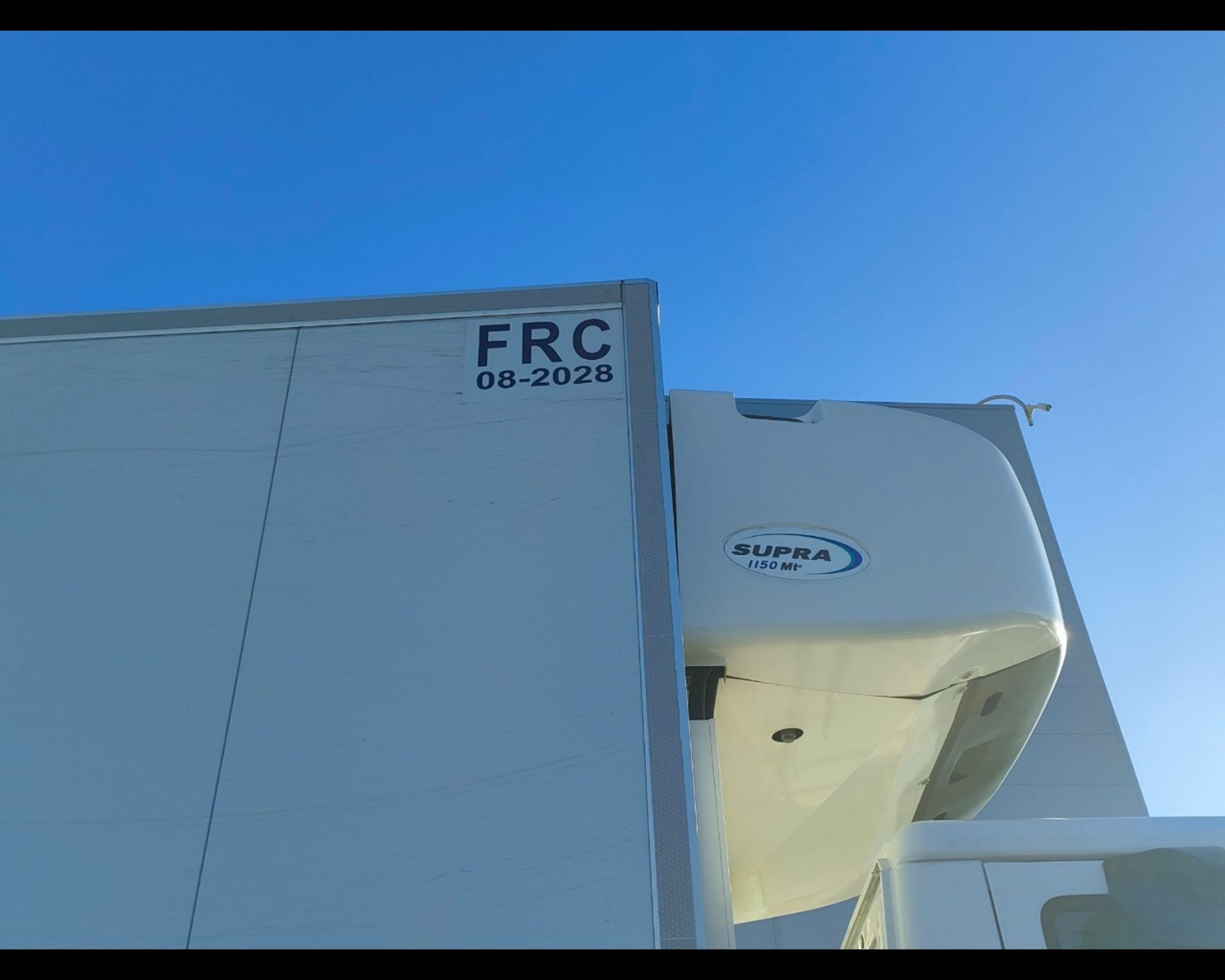 IVECO EUROCARGO 140E28P CELLA ISOTERMICA CON SPONDA RETRATTILE  - AUTO INDUSTRIALE BERGAMASCA