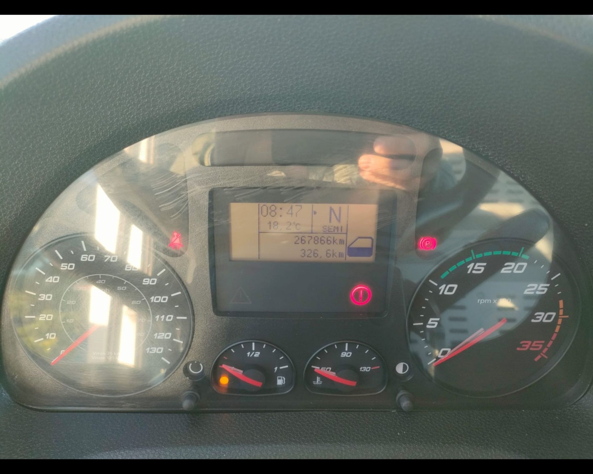 IVECO EUROCARGO 140E28P CELLA ISOTERMICA CON SPONDA RETRATTILE  - AUTO INDUSTRIALE BERGAMASCA