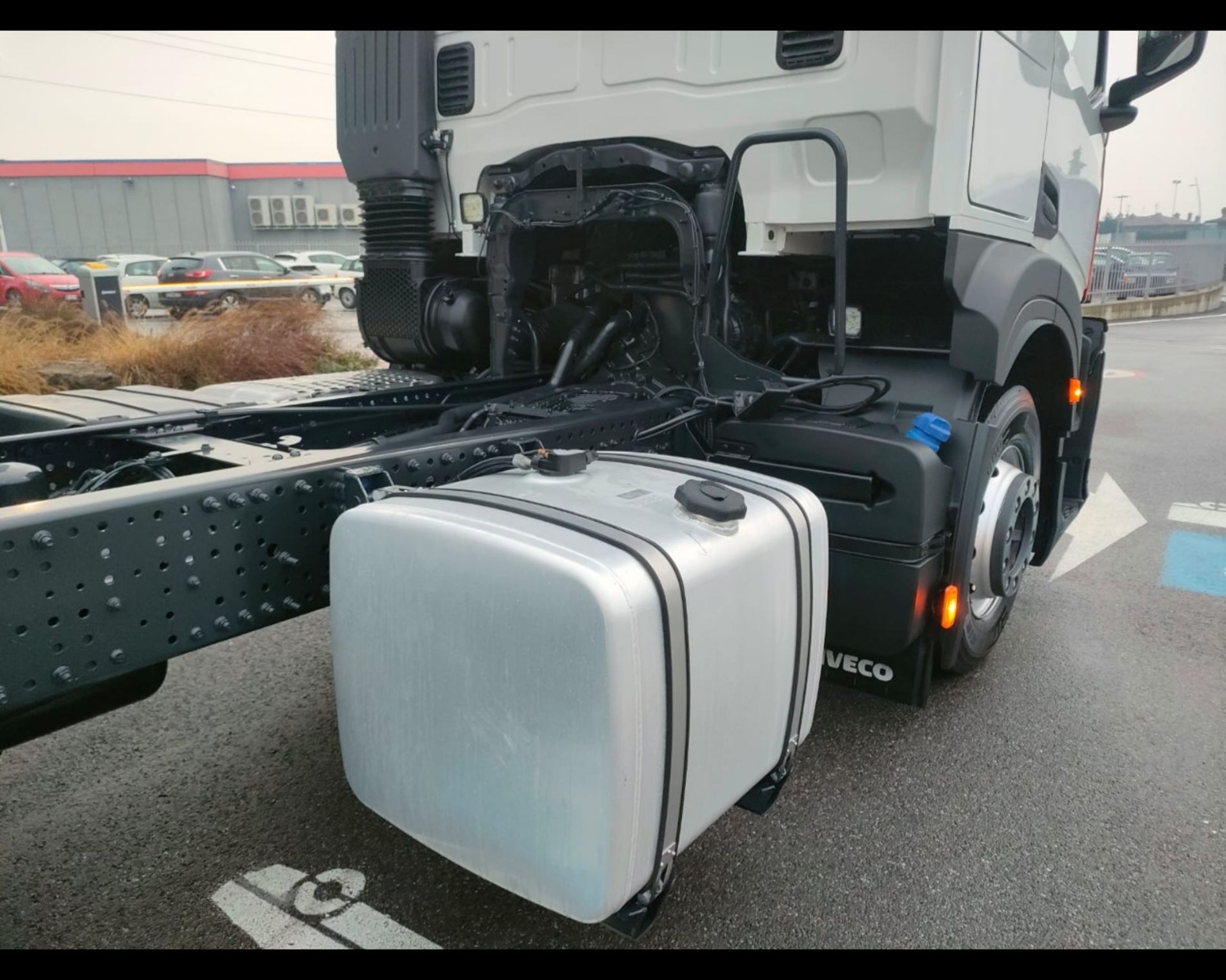 IVECO S-WAY AT 480CV TELAIO 3ASSI - AUTO INDUSTRIALE BERGAMASCA