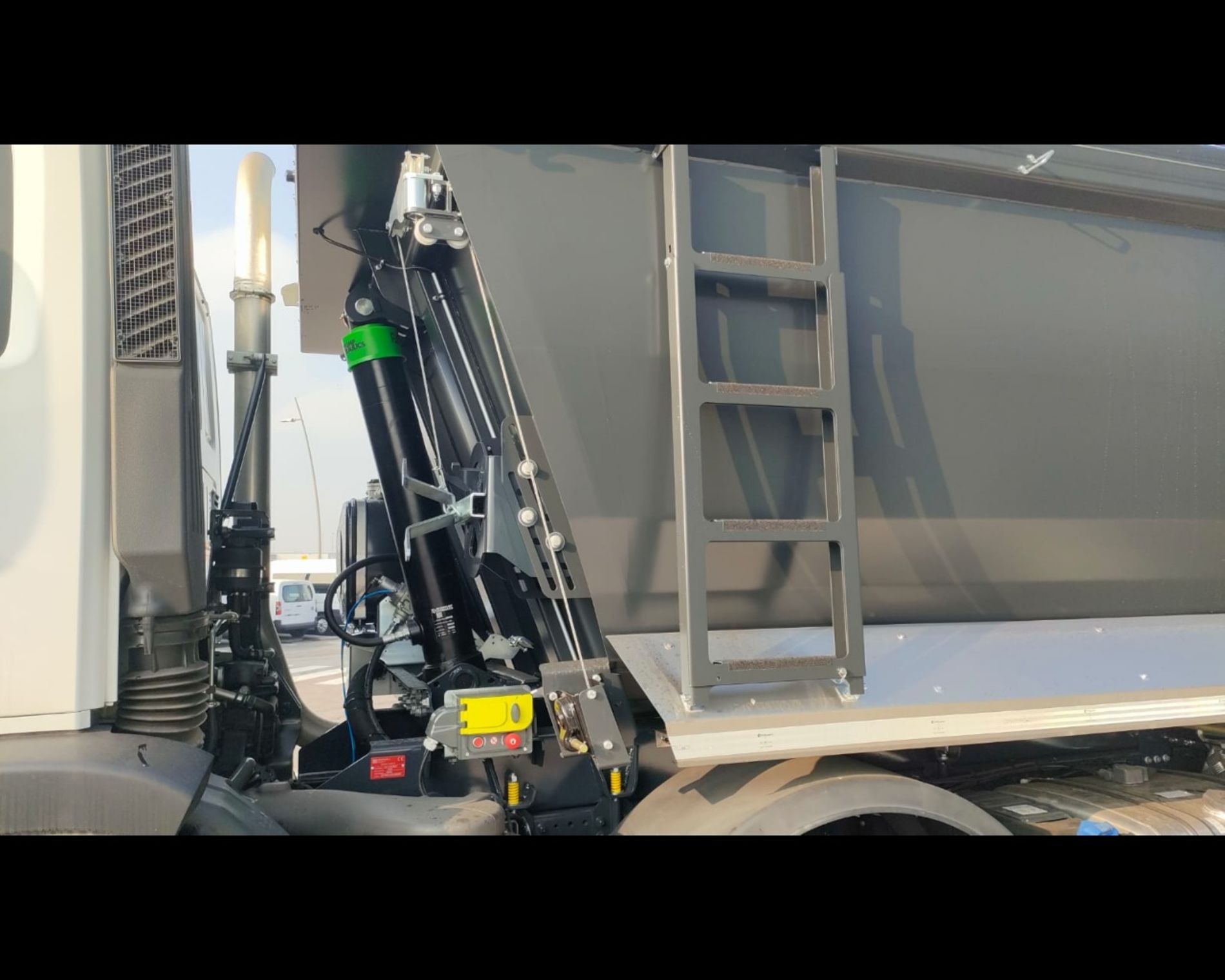 IVECO AD410T41 - AUTO INDUSTRIALE BERGAMASCA