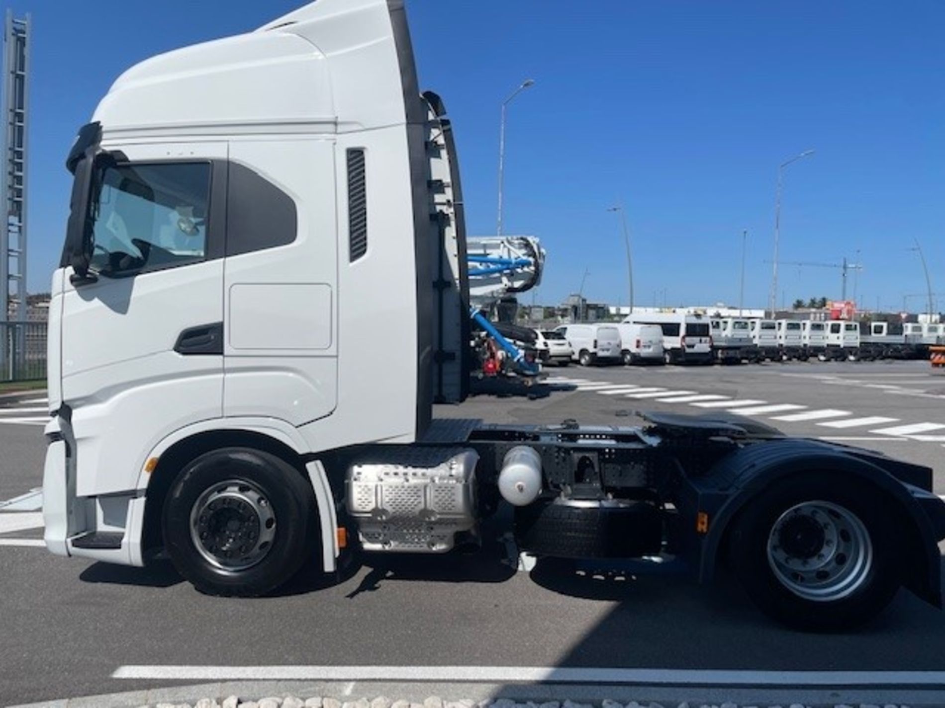 IVECO S-WAY TRATTORE 480CV AUTOMATICO INTARDER A.D.R - AUTO INDUSTRIALE BERGAMASCA