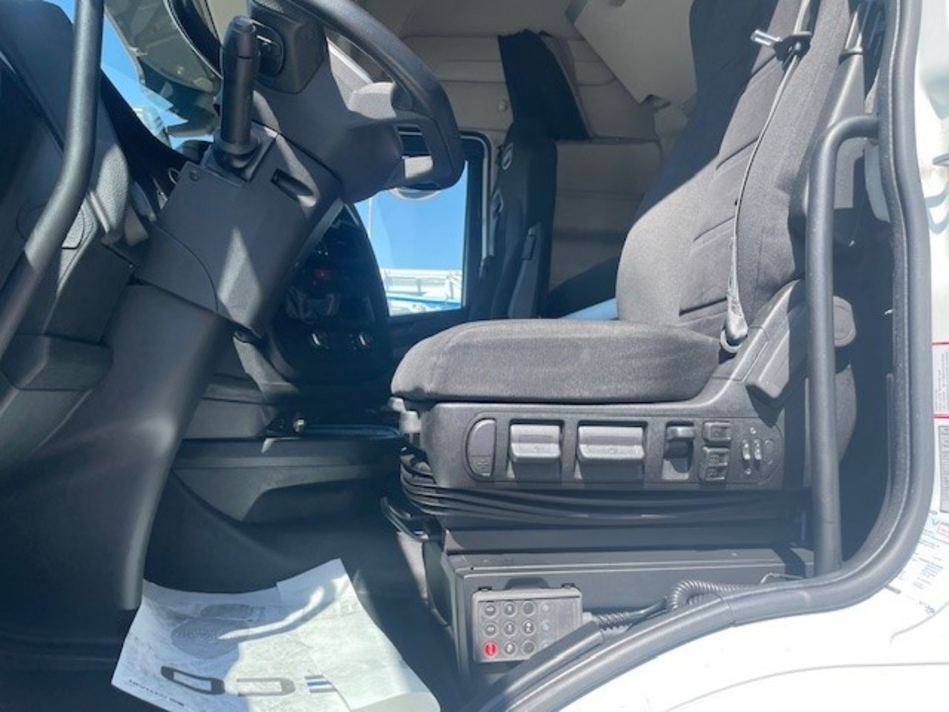 IVECO S-WAY TRATTORE 480CV AUTOMATICO INTARDER A.D.R - AUTO INDUSTRIALE BERGAMASCA