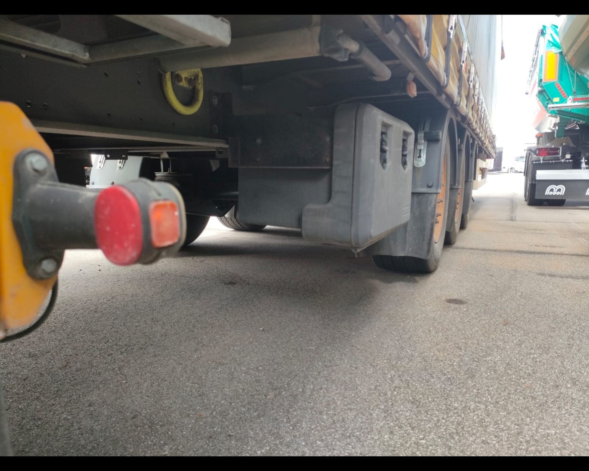 MARCHE VARIE SEMIRIMORCHIO MARGARITELLI - VIBERTI - C.I.R. - AUTO INDUSTRIALE BERGAMASCA