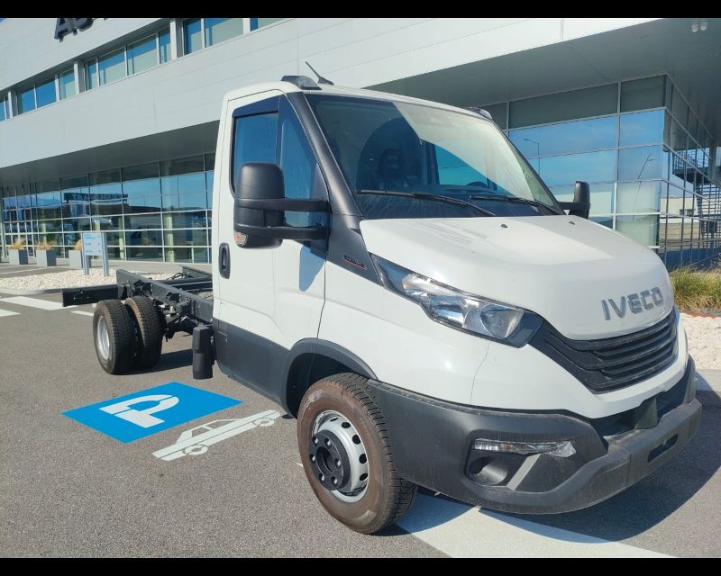 IVECO 70C18H CAB. RG BAR 6M P.3750 E6E MY24 - AUTO INDUSTRIALE BERGAMASCA