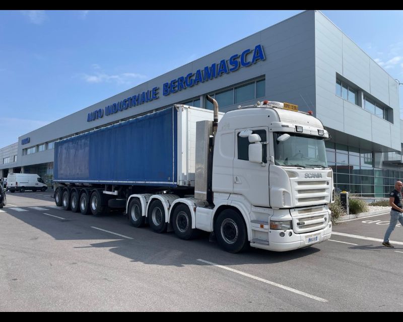 SCANIA SCANIA TRATTORE R 620 8V 4 ASSI  - AUTO INDUSTRIALE BERGAMASCA